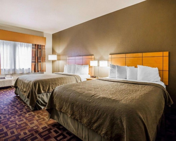 Quality Inn & Suites Des Moines Airport image 22